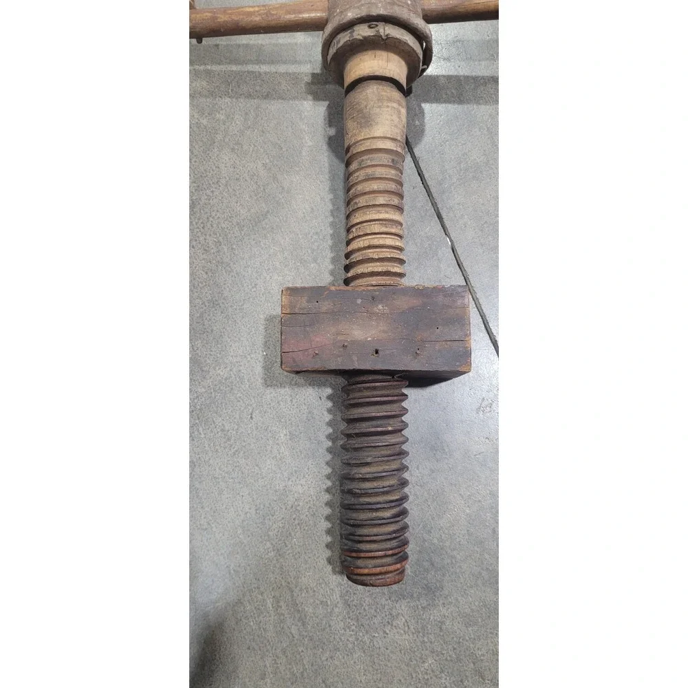 Large 23.5in Primitive Antique Wooden Clamp Press Adjustable Wood Screw Vise